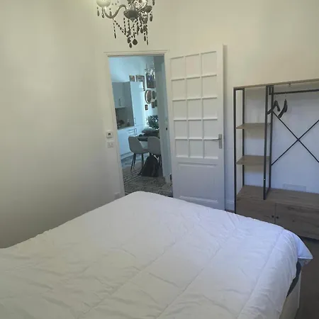 アパート Charme & Authenticite 3p Vielle アンティーブ