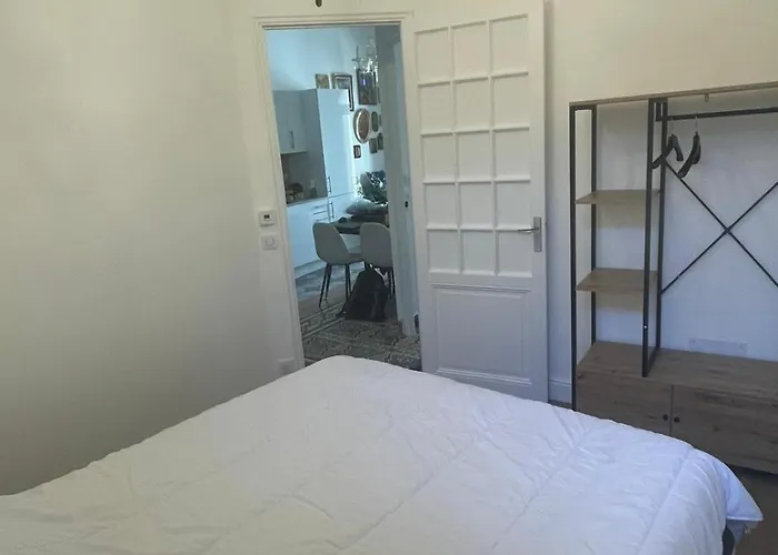 Apartament Charme & Authenticite 3p Vielle Antibes
